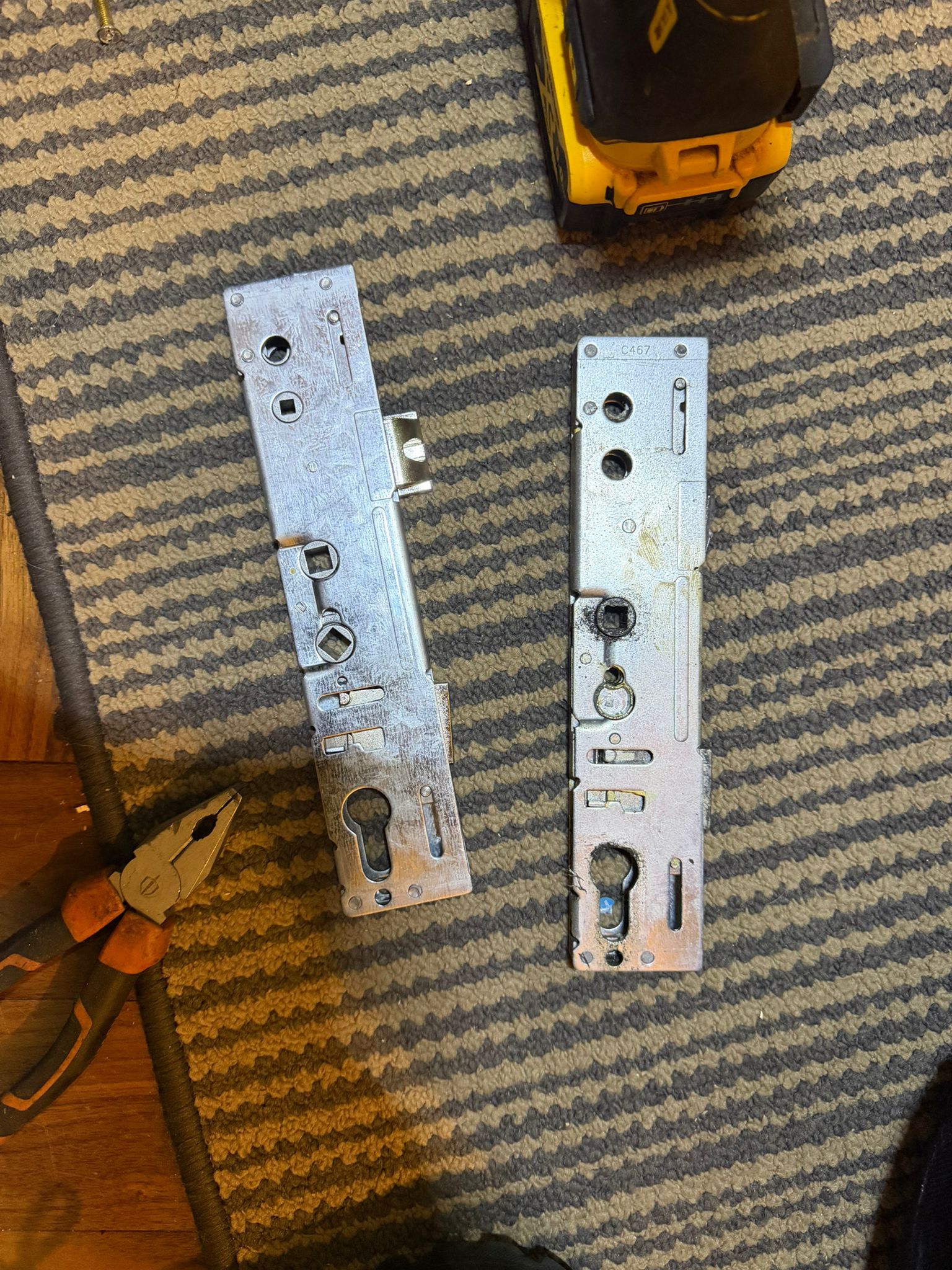 Emergency Locksmith Belfast — professional workmanship photo